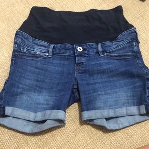 H&M maternity jean shorts
